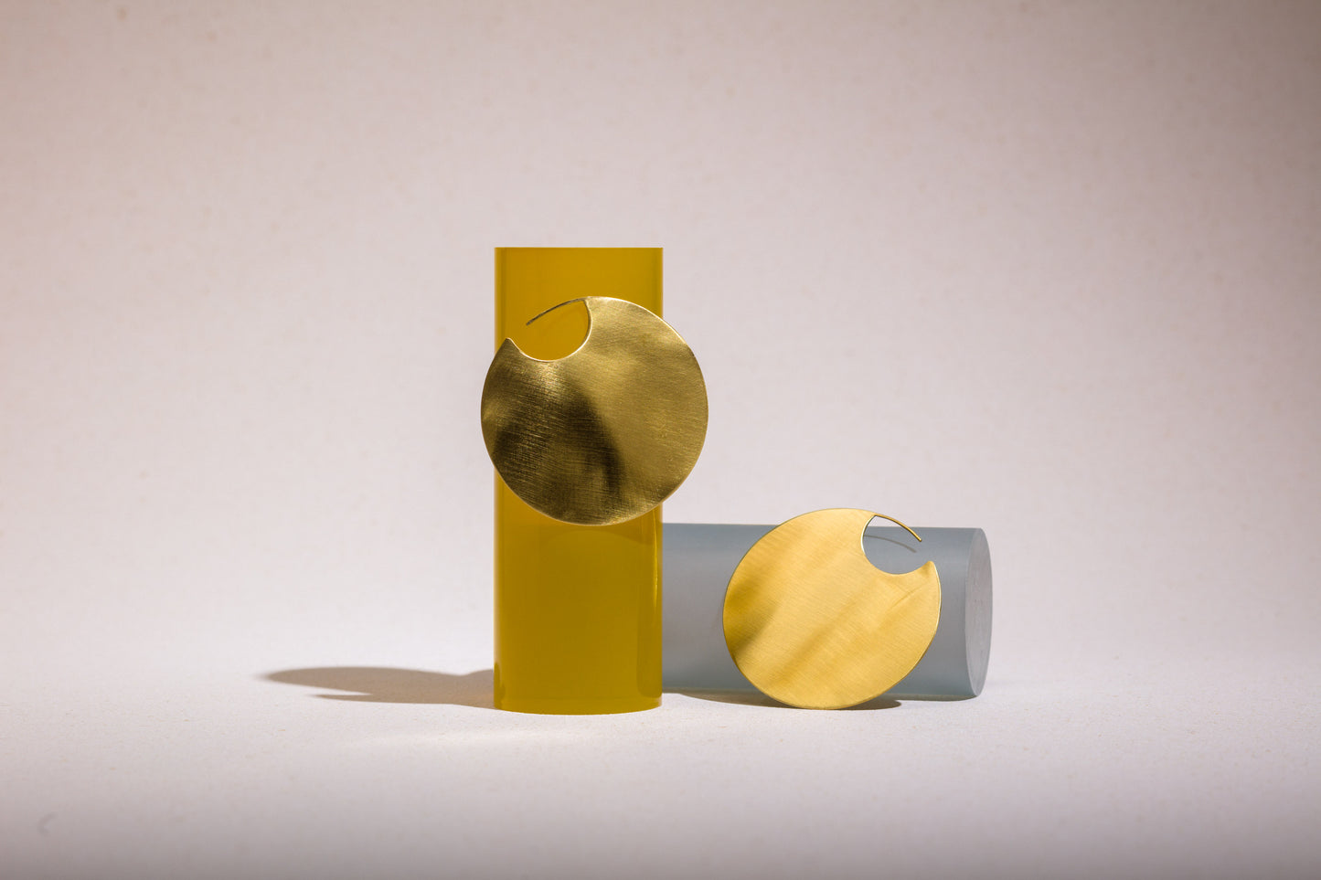 discus earrings