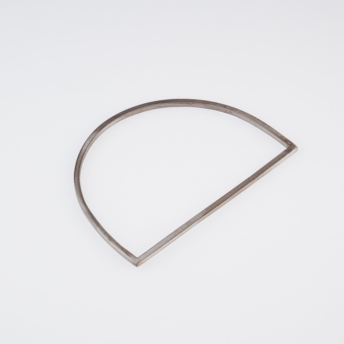 D bracelet