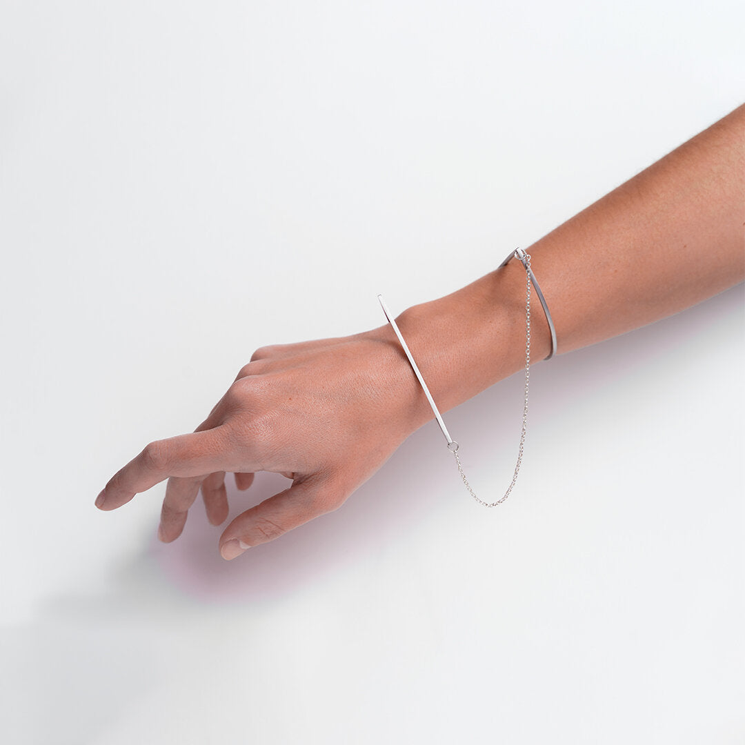D handcuffs